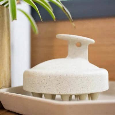 MASSEUR DE TETE - ScalpEase™ - Beige